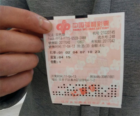 av中出在线