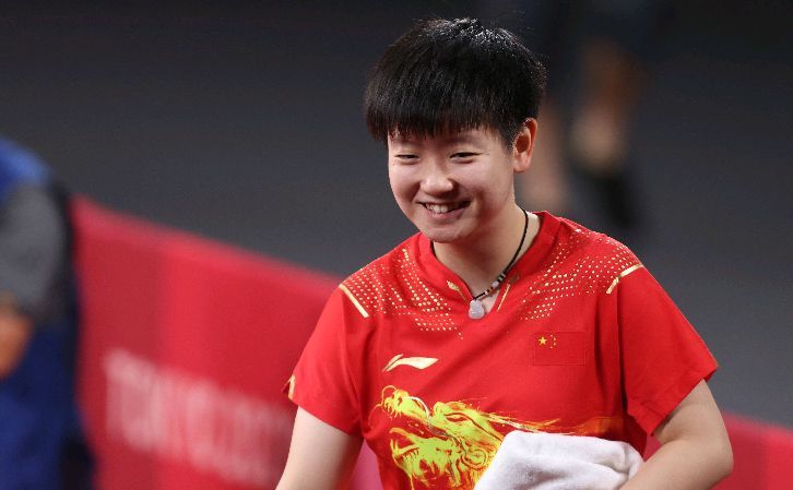 免费精品美女久久久久久久久久